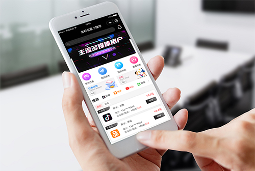 �Ժӽ������С����